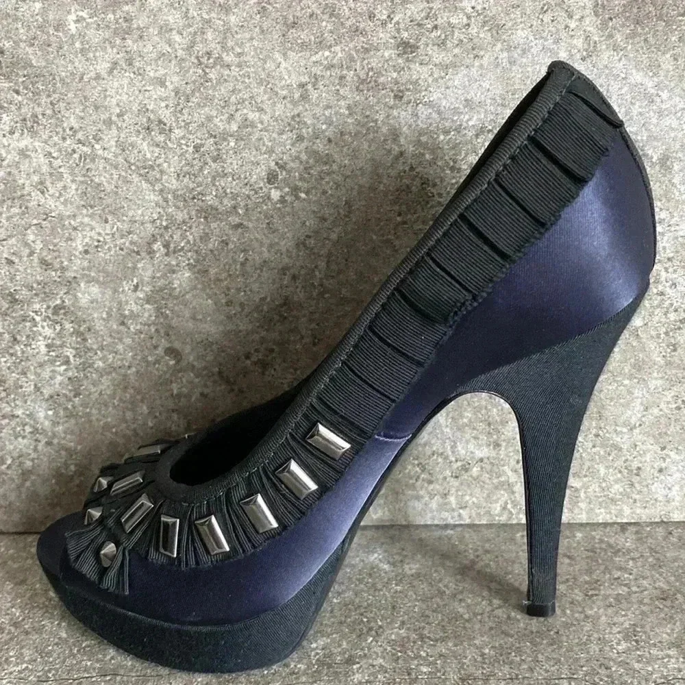 Tory Burch Peep Toe Metal Studs Black & Navy Blue Women’s Size 6.5